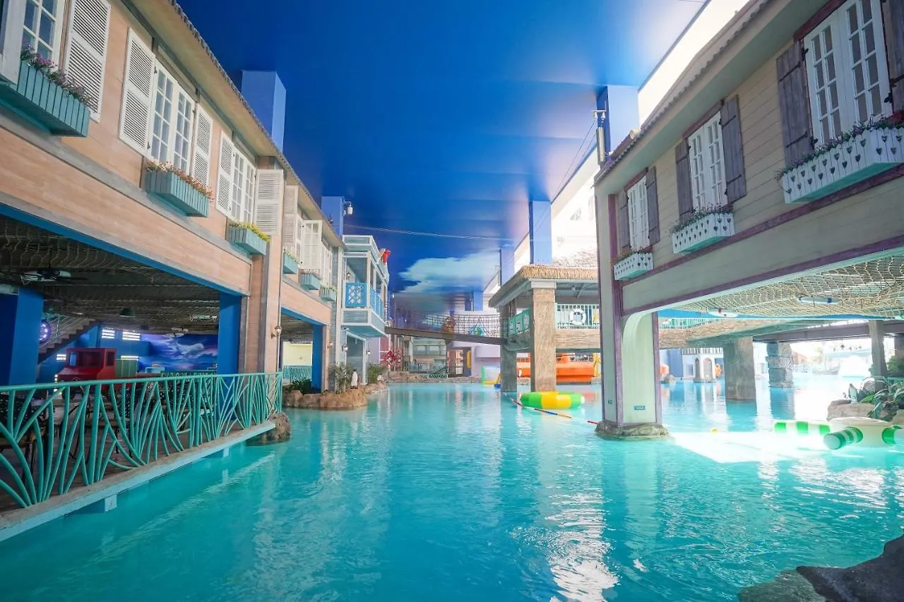 Beluga Sanya Discovery Ocean World Otel