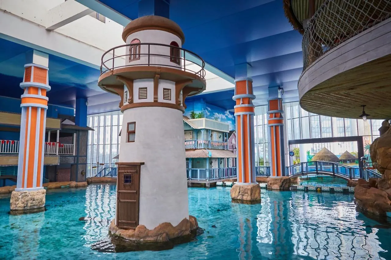 Beluga Sanya Discovery Ocean World Otel 5*,