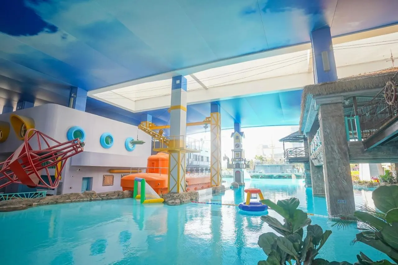 Beluga Sanya Discovery Ocean World Otel